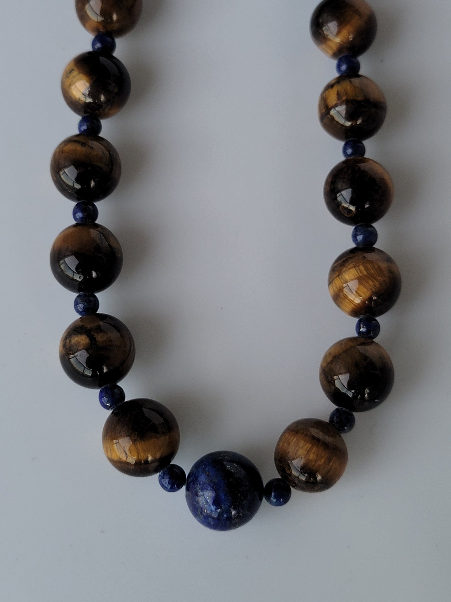 Lapiz Tiger Eyes Necklace